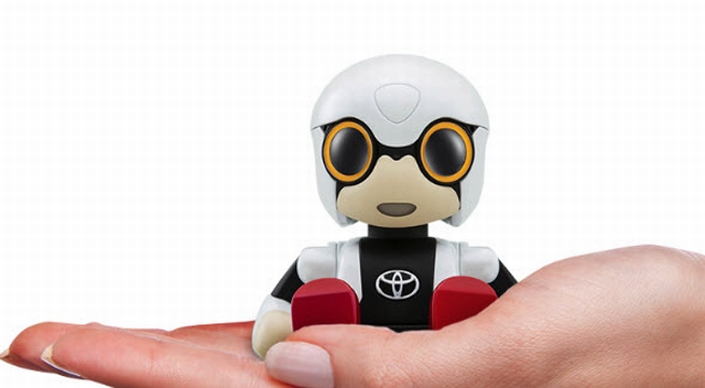 Robot Toyota Kirobo Mini ma nas przyzwyczaja do sztucznej inteligencji